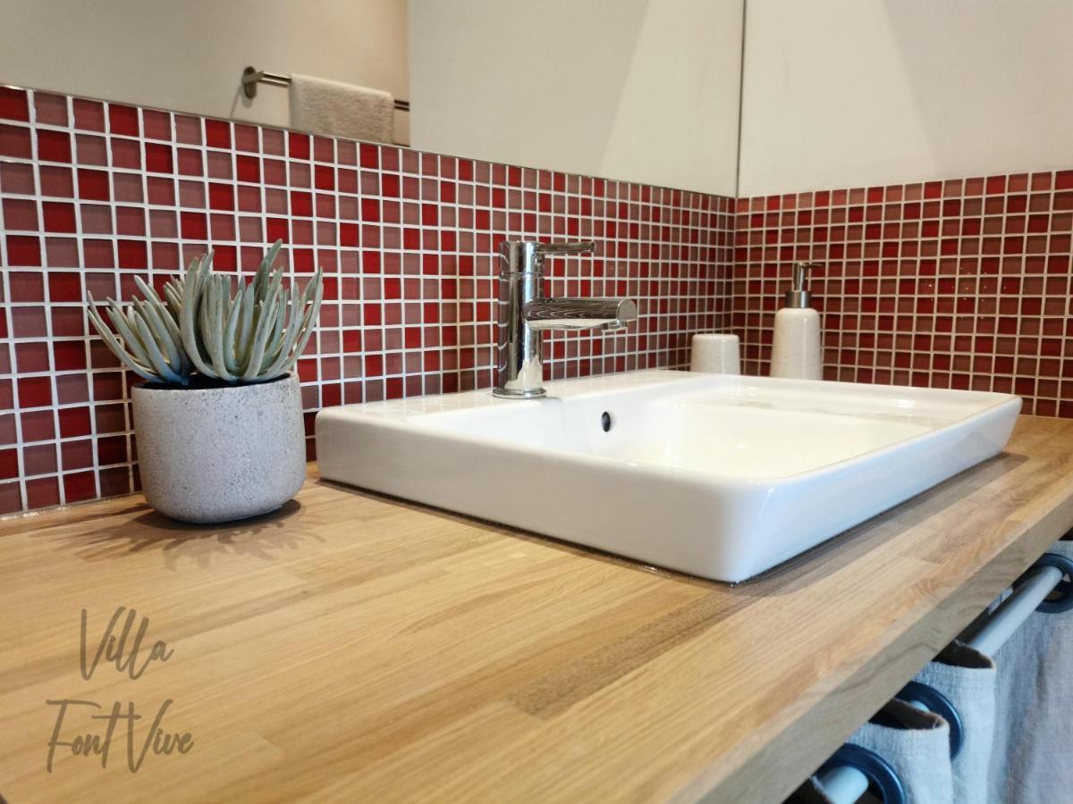 Villa Font Vive - Chambres D'Hotes Eco-Labellisees Avec Cuisine - Confort, Calme Et Vue Exceptionnels ! Grospierres Luaran gambar